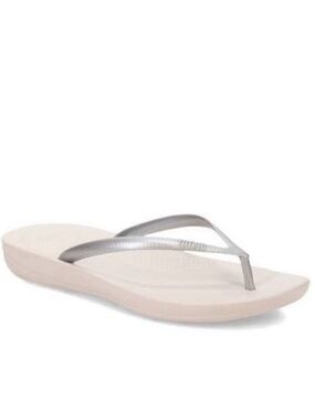 FitFlop iQushion Flip Flops